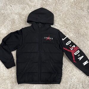 Jordan Boys’ Hybrid Jacket